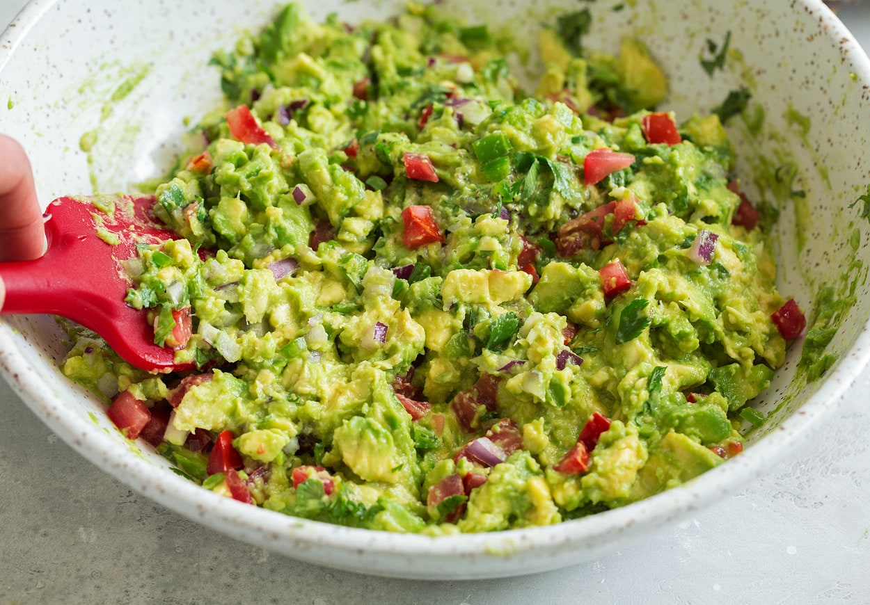finished fresh guacamole in large bowl
