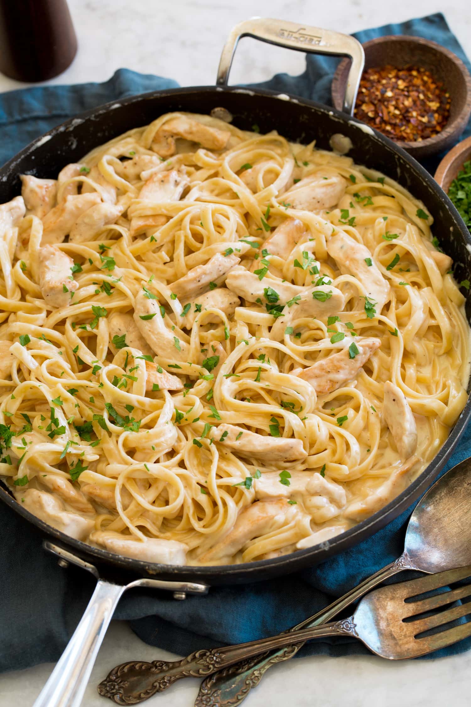 Chicken Alfredo Finished chicken alfredo.
