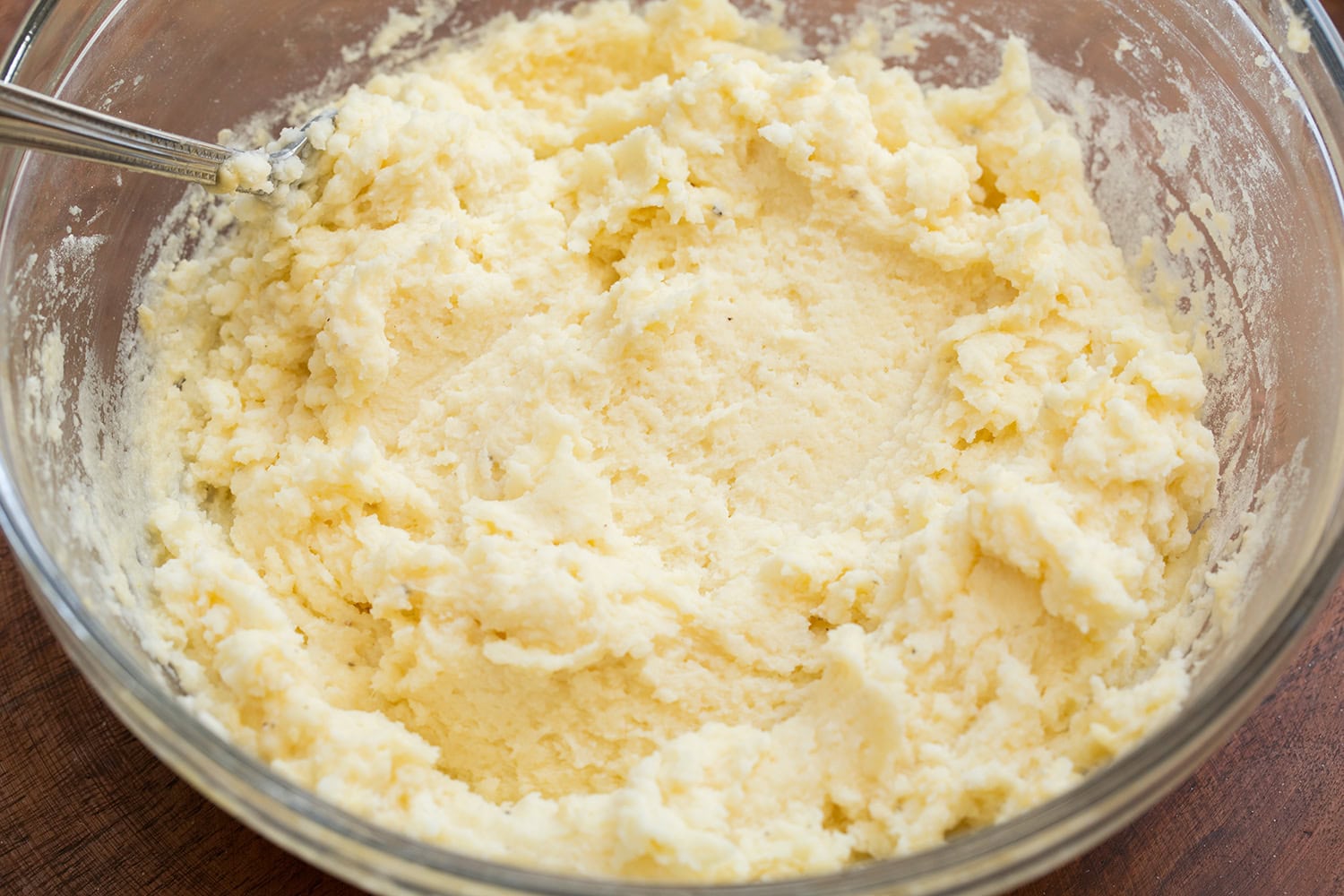 Mashed potato cake mixture finished mixing.